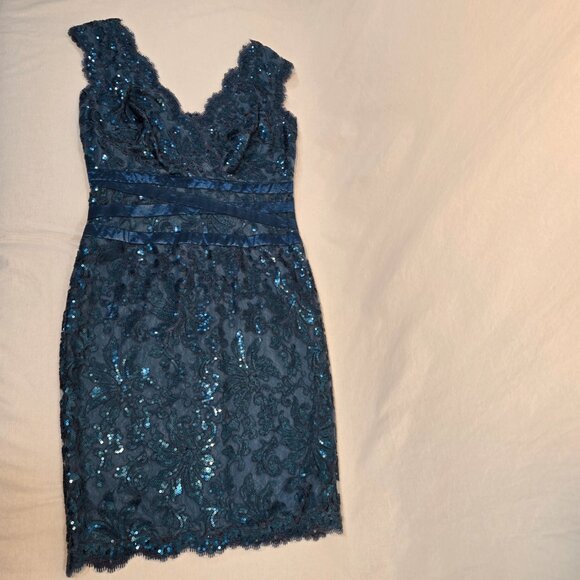 TADASHI SHOJI Special Occasions Embellished AZURE Sheath Dress Size 12 NEW TAGS! - Picture 6 of 17